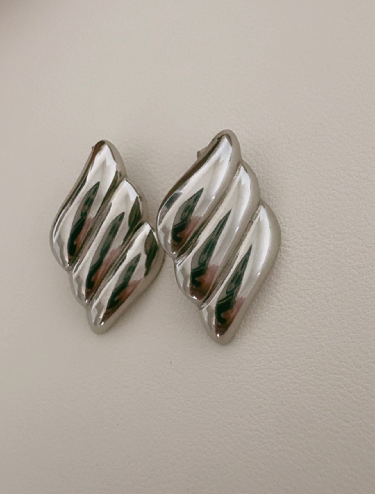 Croissant Studs