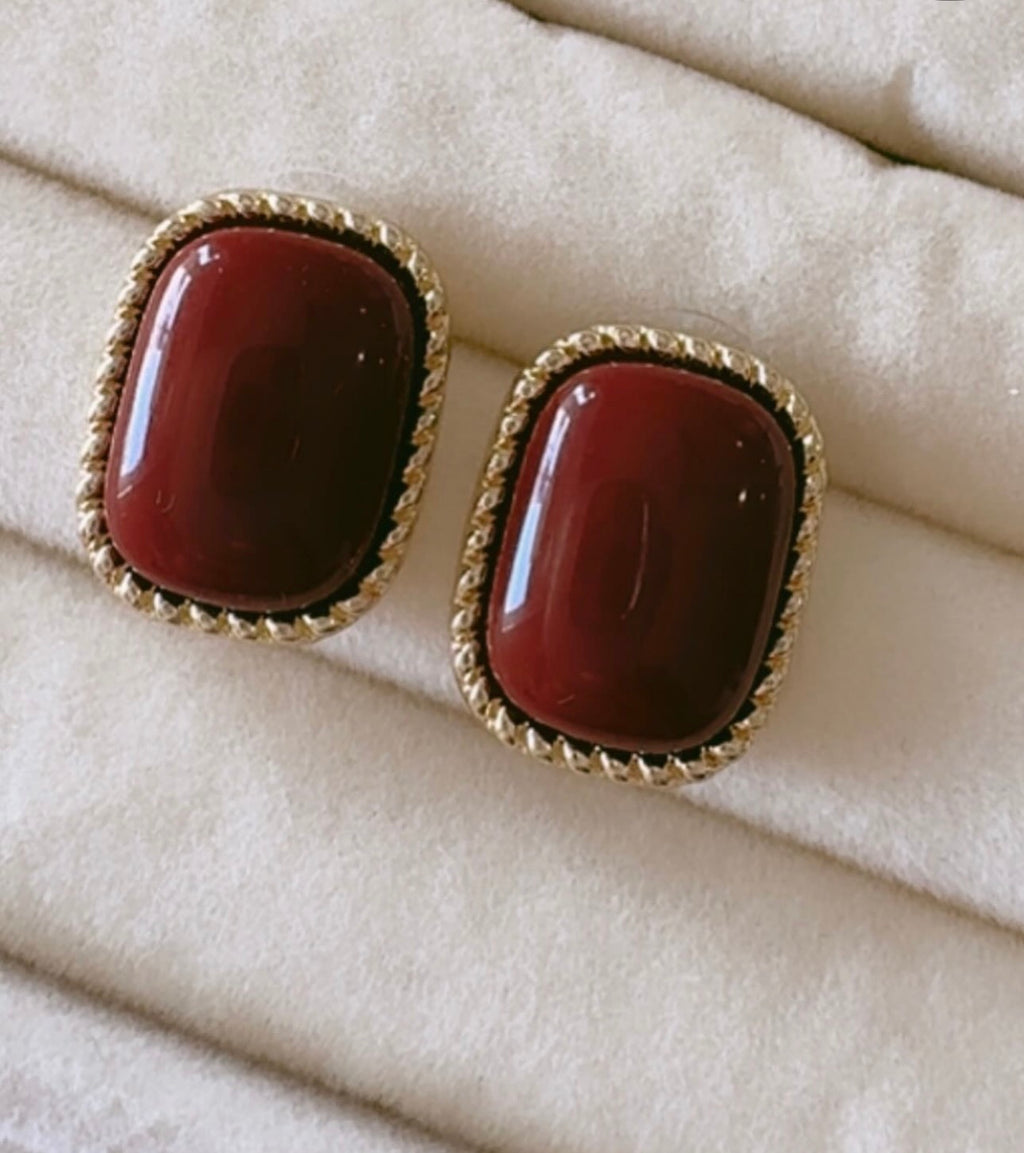 Vintage Studs
